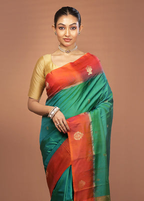 Green Handloom Kanjivaram Pure Silk Saree With Blouse Piece