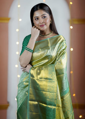 Green Handloom Kanchipuram Pure Silk Saree With Blouse Piece