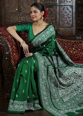 Green Handloom Kantha Stitch Pure Silk Saree With Blouse Piece