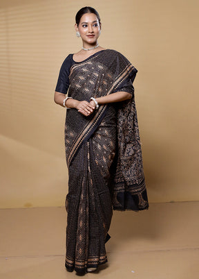 Black Handloom Kantha Stitch Pure Silk Saree With Blouse Piece