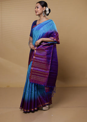 Blue Handloom Kanjivaram Pure Silk Saree With Blouse Piece