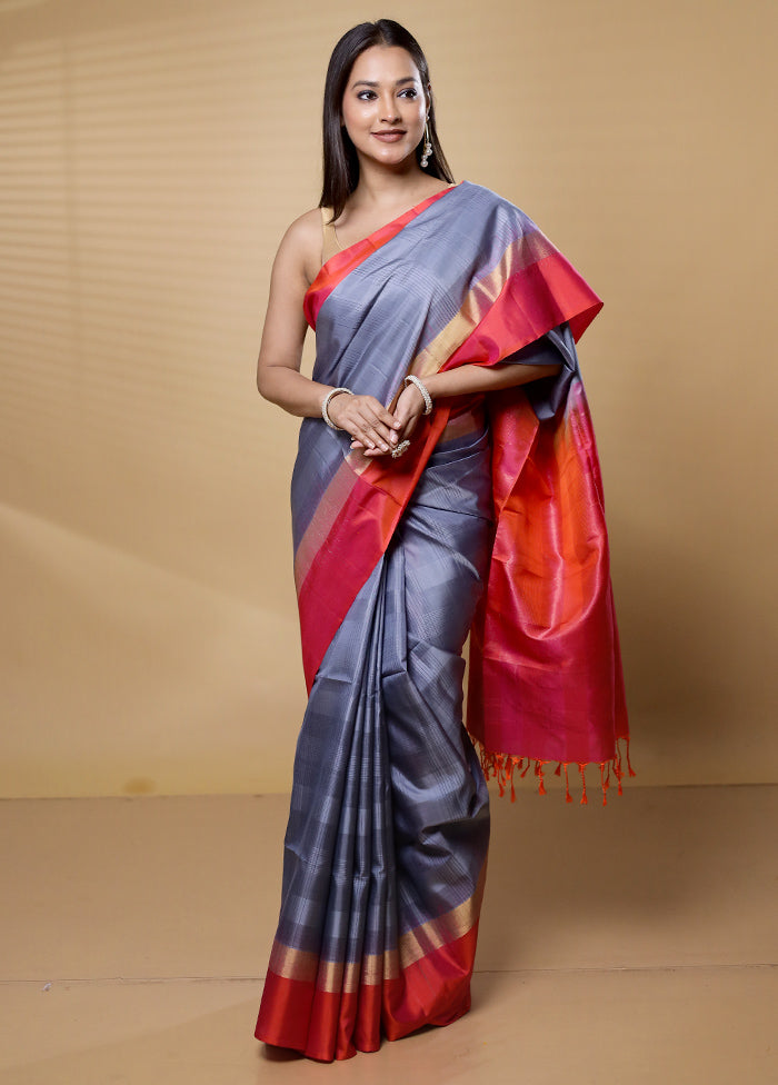 Grey Handloom Kanjivaram Pure Silk Saree With Blouse Piece