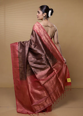 Brown Handloom Kanjivaram Pure Silk Saree With Blouse Piece