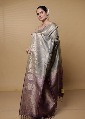 Grey Handloom Kanjivaram Pure Silk Saree With Blouse Piece