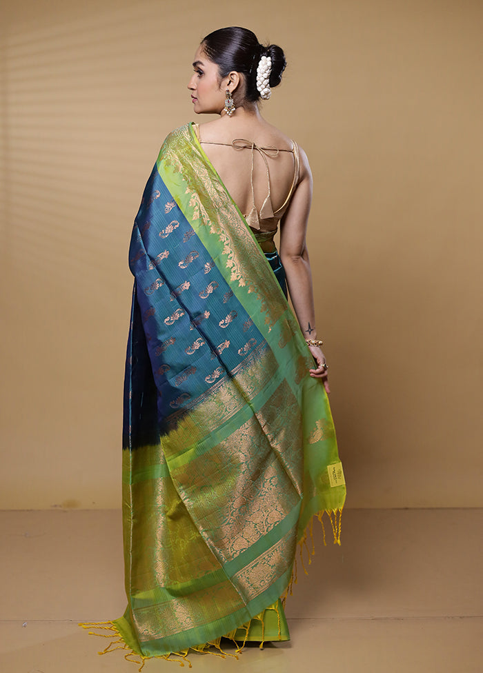 Blue Handloom Kanjivaram Pure Silk Saree With Blouse Piece