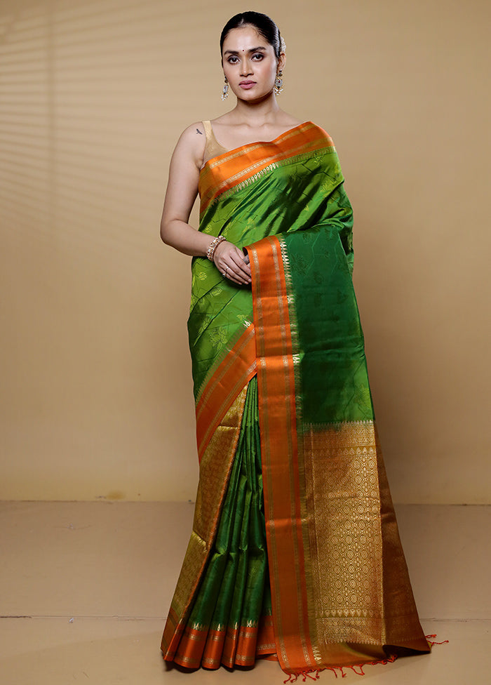 Green Handloom Kanchipuram Pure Silk Saree With Blouse Piece