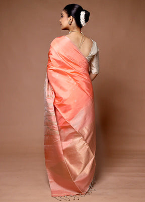 Peach Handloom Kanchipuram Pure Silk Saree With Blouse Piece