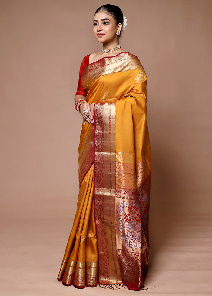 Mustard Handloom Kanchipuram Pure Silk Saree With Blouse Piece