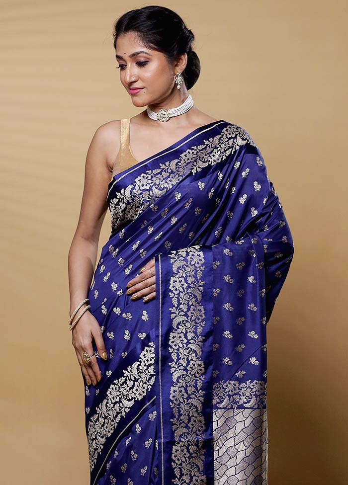 Blue Uppada Silk Saree With Blouse Piece