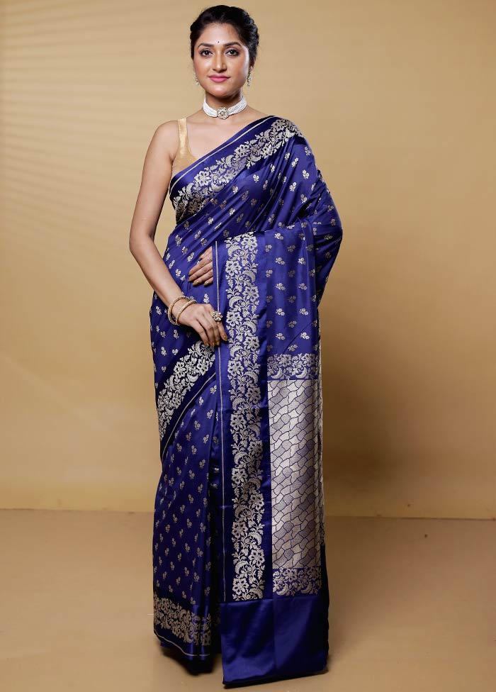 Blue Uppada Silk Saree With Blouse Piece