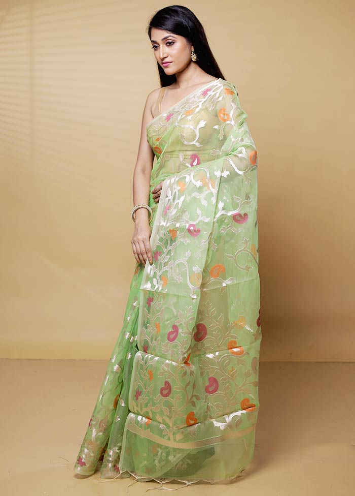 Green Organza Saree With Blouse Piece