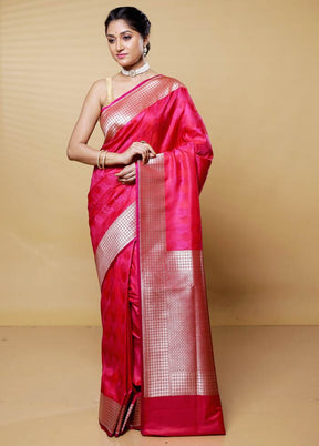 Pink Tanchoi Silk Saree With Blouse Piece