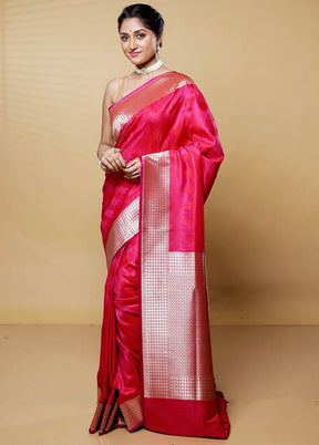 Pink Tanchoi Silk Saree With Blouse Piece