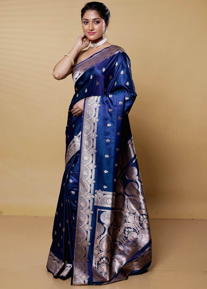 Blue Uppada Silk Saree With Blouse Piece