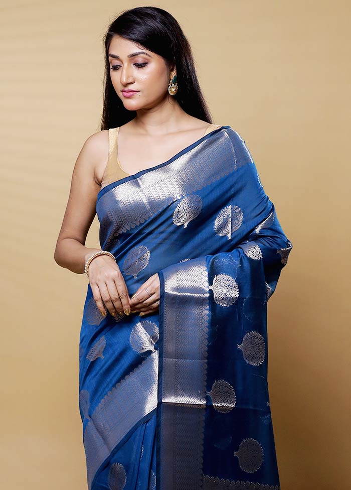 Blue Cotton Saree With Blouse Piece