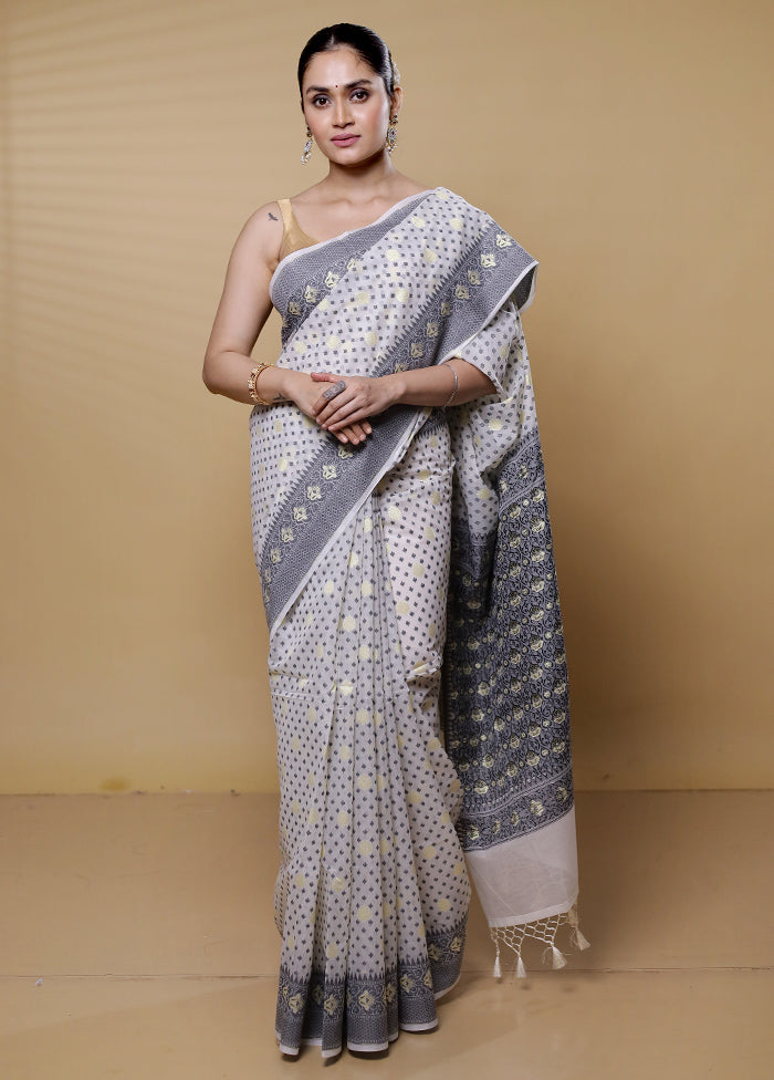 White Kora Silk Saree With Blouse Piece