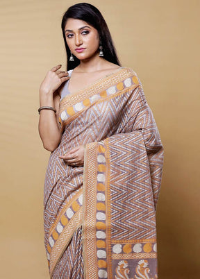 Cream Kora Silk Saree With Blouse Piece