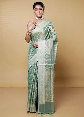 Green Kora Silk Saree With Blouse Piece