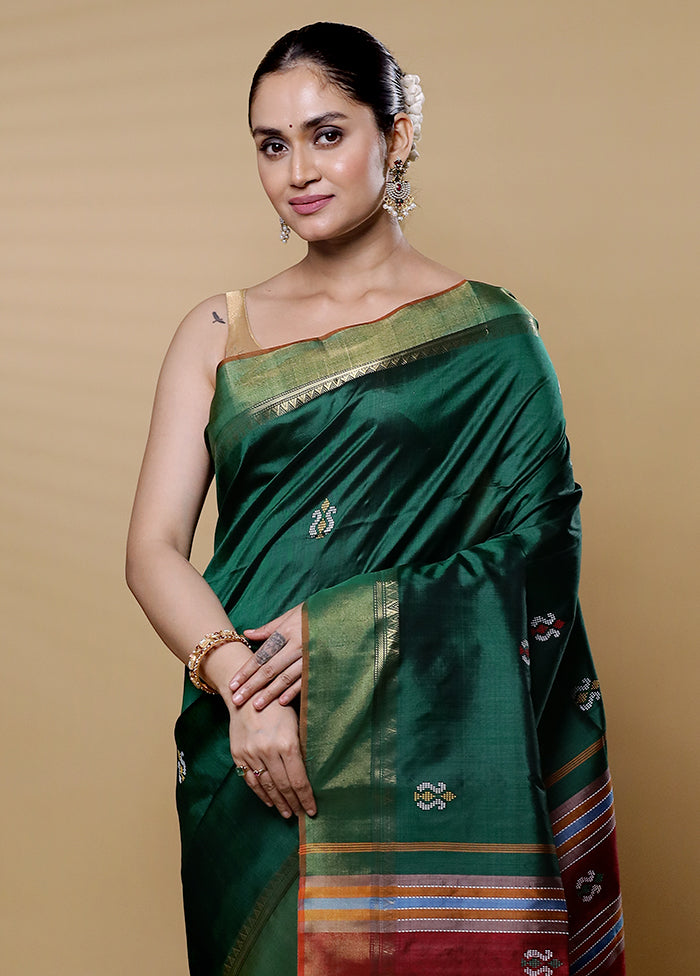 Green Kalakshetra Kanjivaram Silk Saree With Blouse Piece