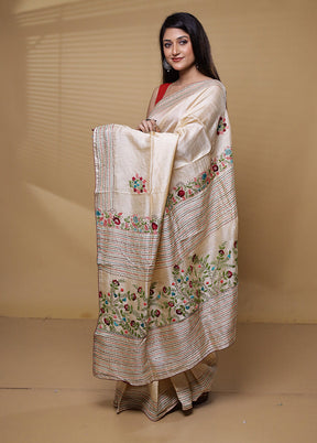 Cream Handloom Tussar Pure Silk Saree With Blouse Piece