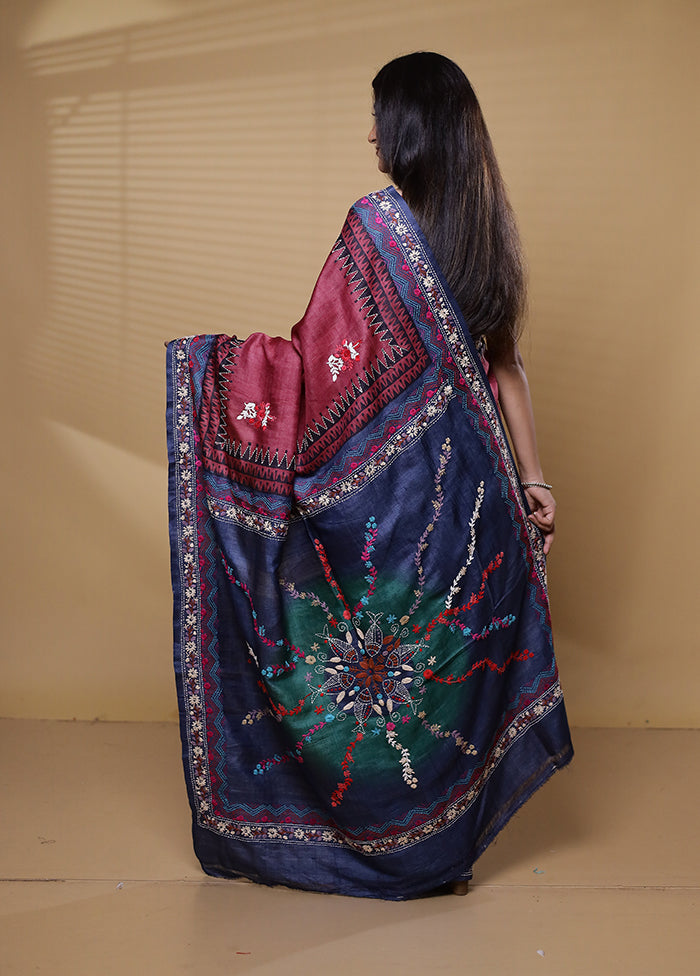 Grey Handloom Tussar Pure Silk Saree With Blouse Piece