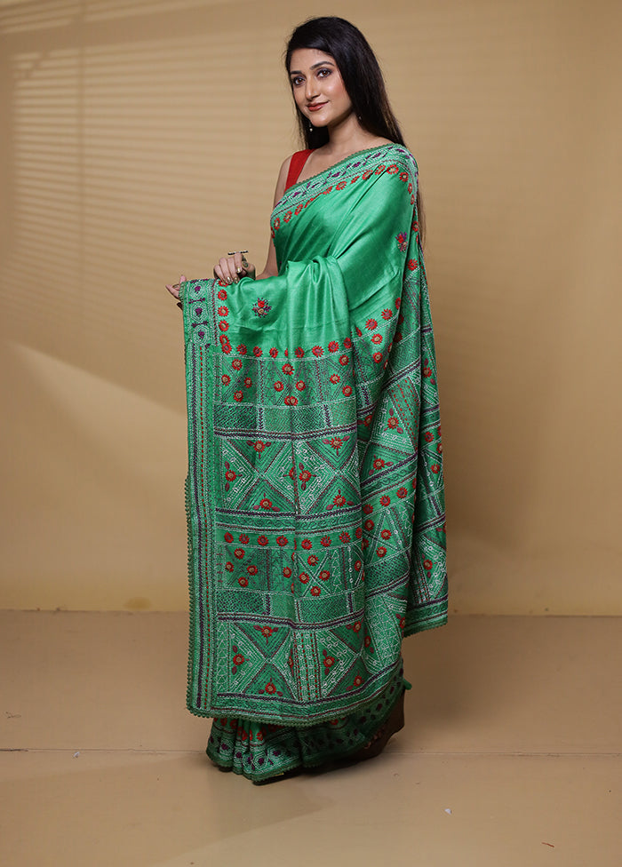 Green Handloom Tussar Pure Silk Saree With Blouse Piece