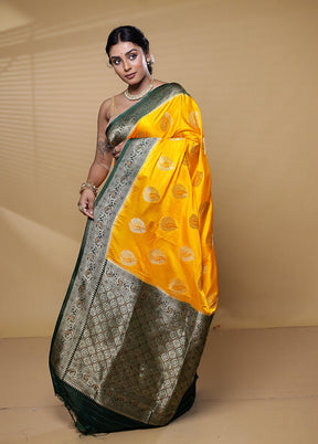 Yellow Georgette Saree With Blouse Piece