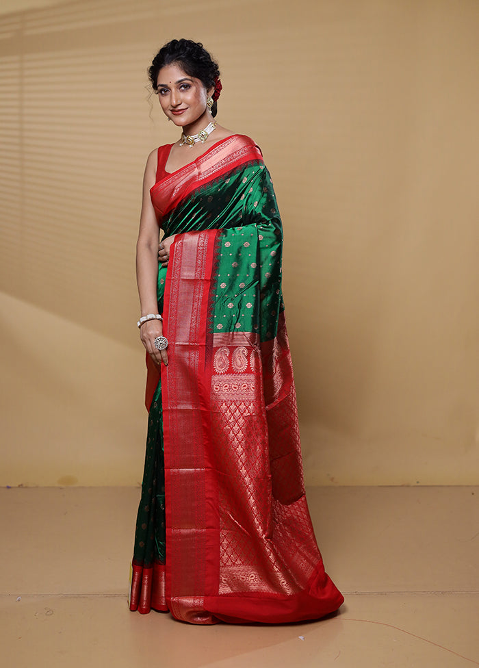 Green Kanjivaram Silk Saree With Blouse Piece