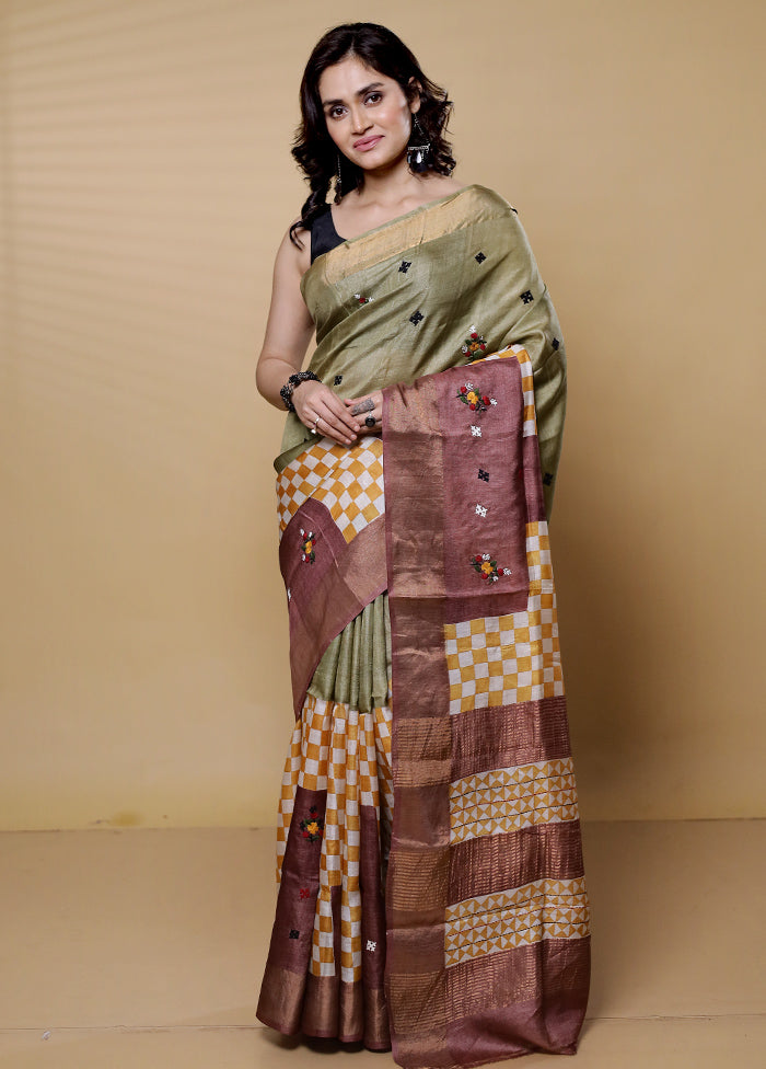 Green Handloom Tussar Pure Silk Saree With Blouse Piece