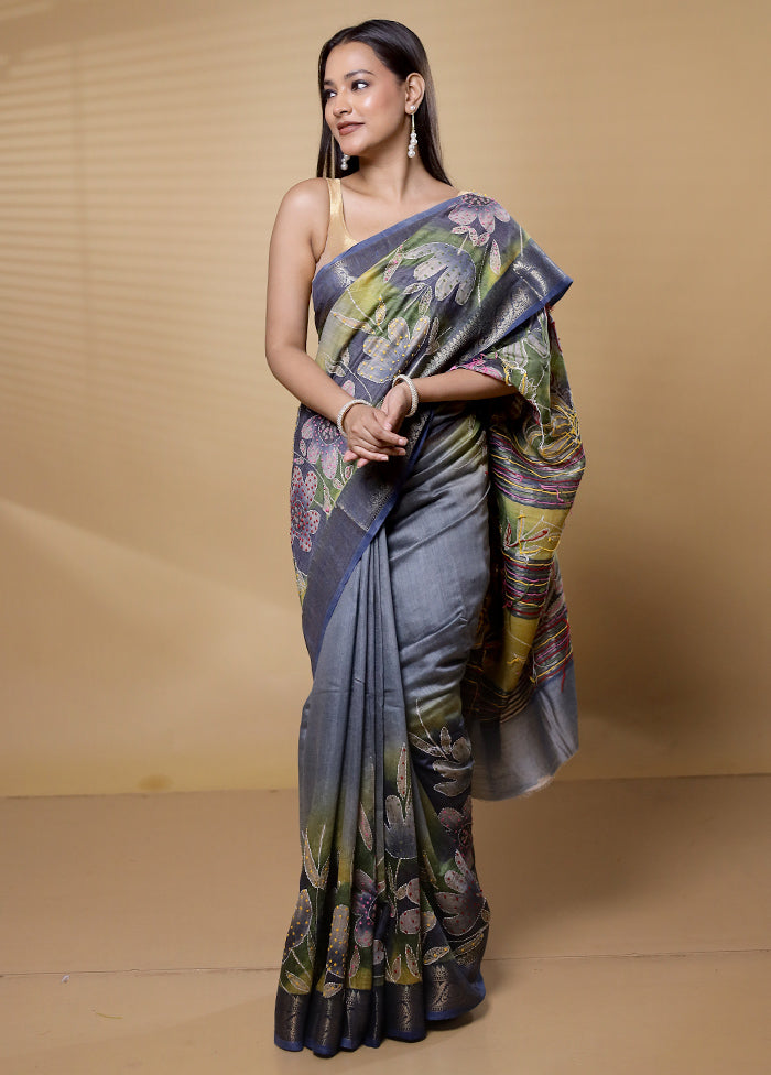 Grey Handloom Tussar Pure Silk Saree With Blouse Piece