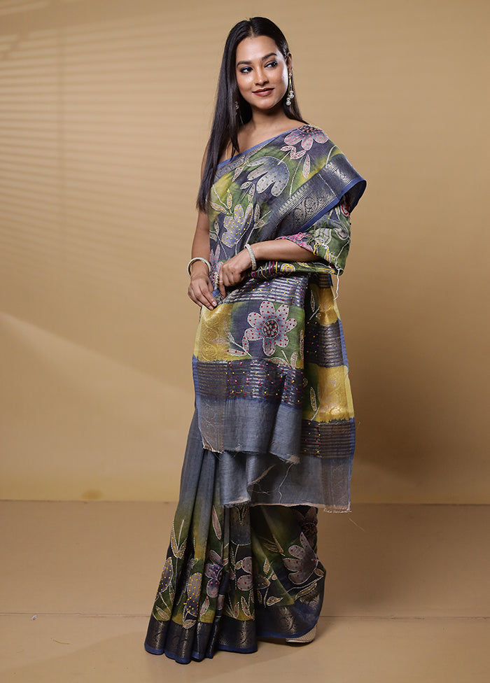 Grey Handloom Tussar Pure Silk Saree With Blouse Piece