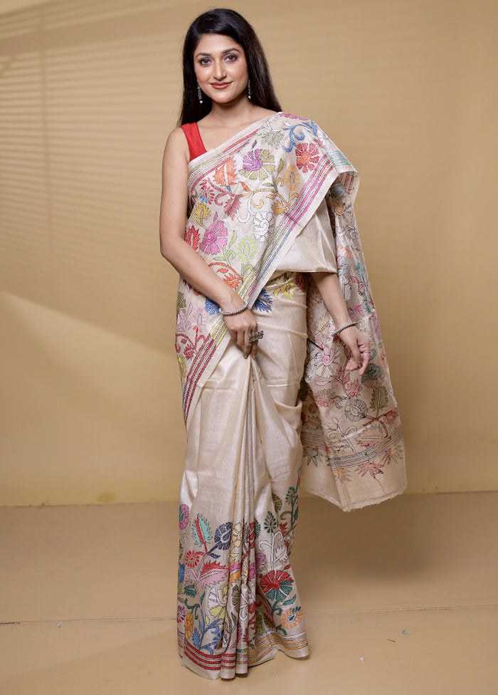 Cream Handloom Kantha Stitch Pure Silk Saree With Blouse Piece