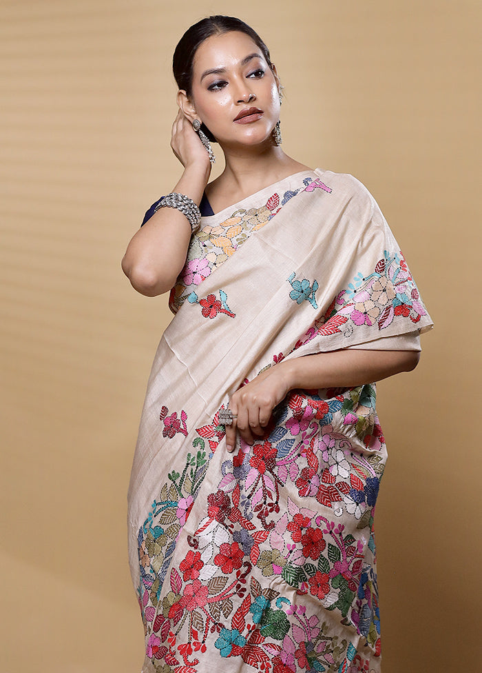 Cream Handloom Kantha Stitch Pure Silk Saree With Blouse Piece