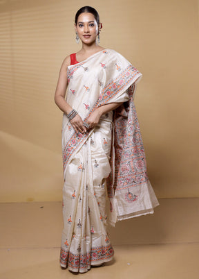 Cream Handloom Kantha Stitch Pure Silk Saree With Blouse Piece