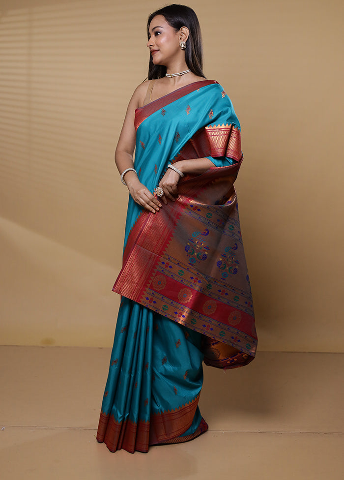 Green Dupion Silk Saree With Blouse Piece