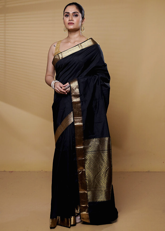 Black Kanjivaram Silk Saree With Blouse Piece