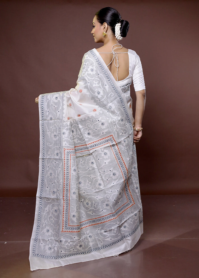 White Handloom Kantha Stitch Pure Silk Saree With Blouse Piece