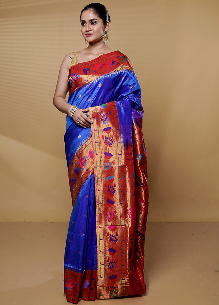 Blue Handloom Kanchipuram Pure Silk Saree With Blouse Piece