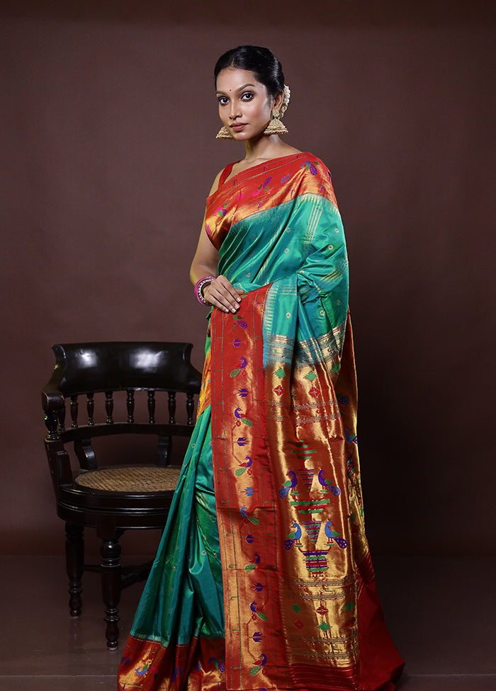 Green Handloom Kanchipuram Pure Silk Saree With Blouse Piece