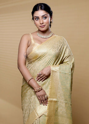 Cream Tanchoi Silk Saree With Blouse Piece