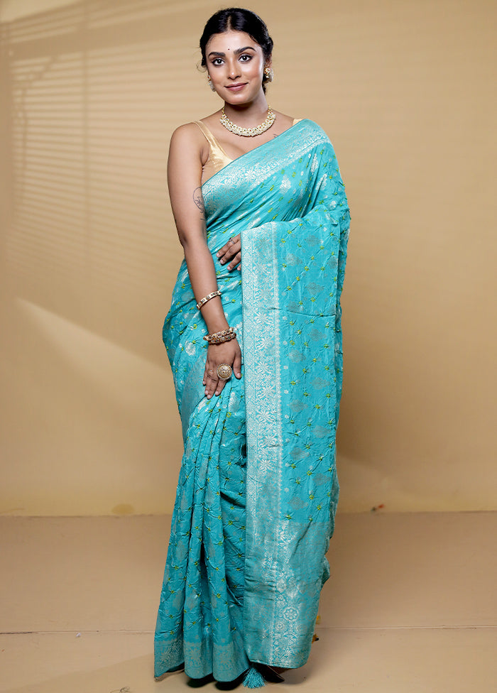 Green Georgette Saree With Blouse Piece