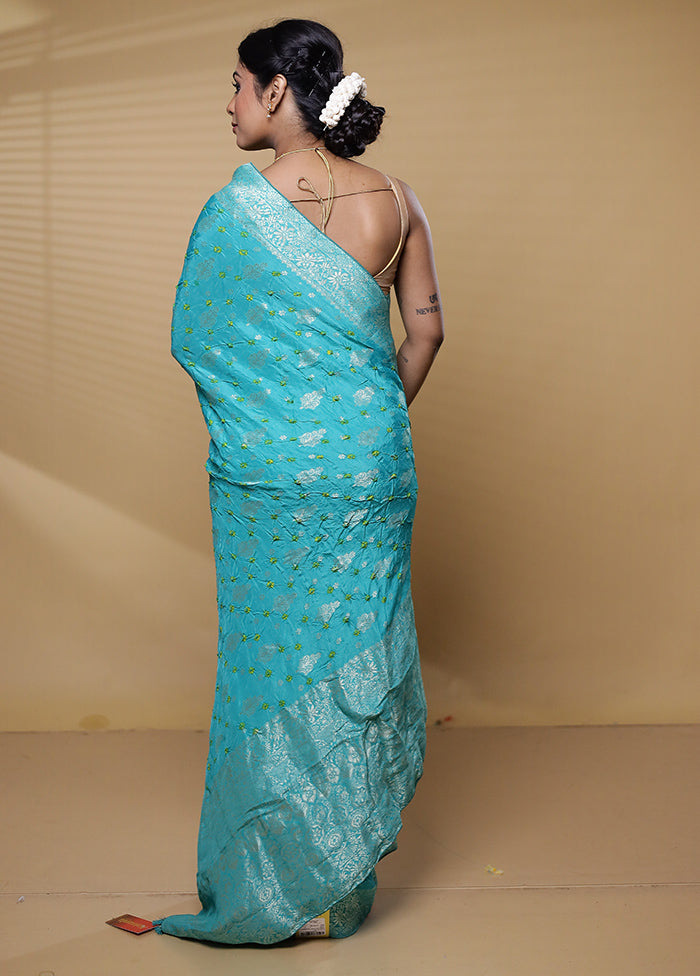 Green Georgette Saree With Blouse Piece