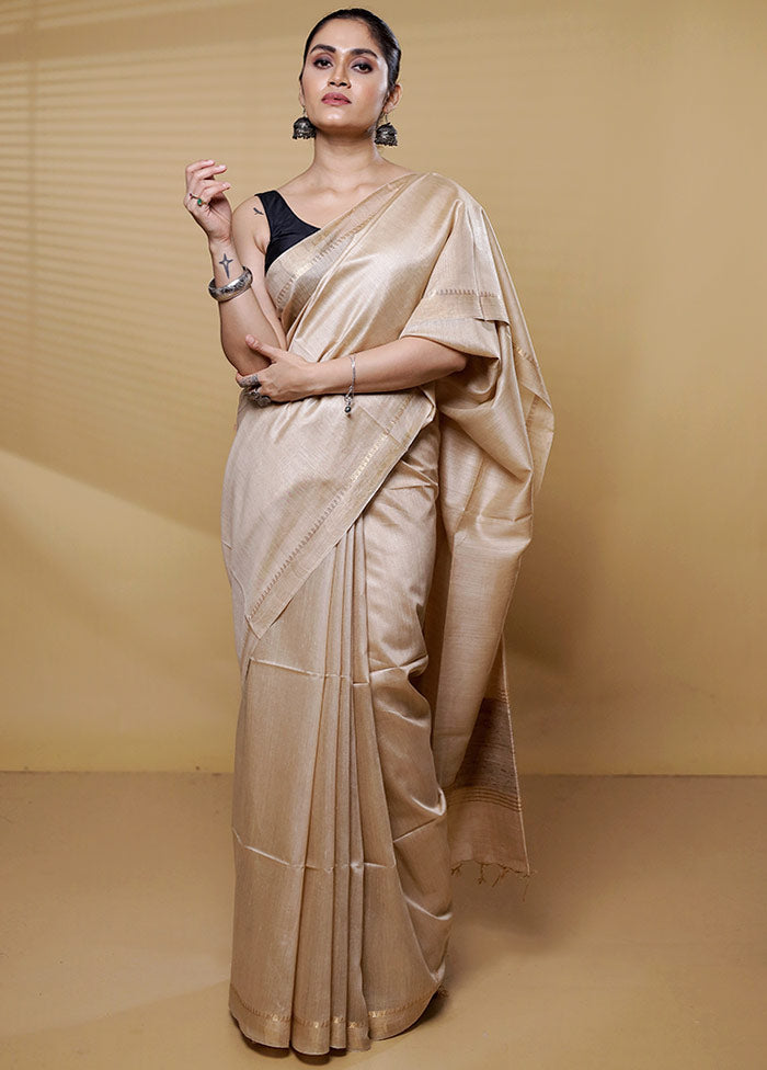 Cream Tussar Silk Saree With Blouse Piece