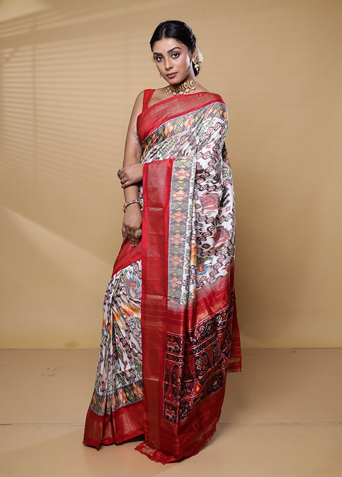 Cream Handloom Ikkat Pure Silk Saree With Blouse Piece