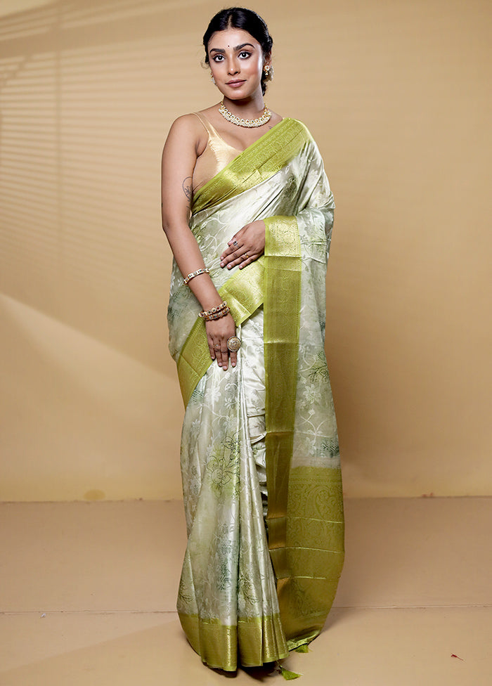 Green Dupion Silk Saree With Blouse Piece