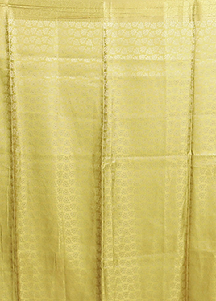 Green Dupion Silk Saree With Blouse Piece