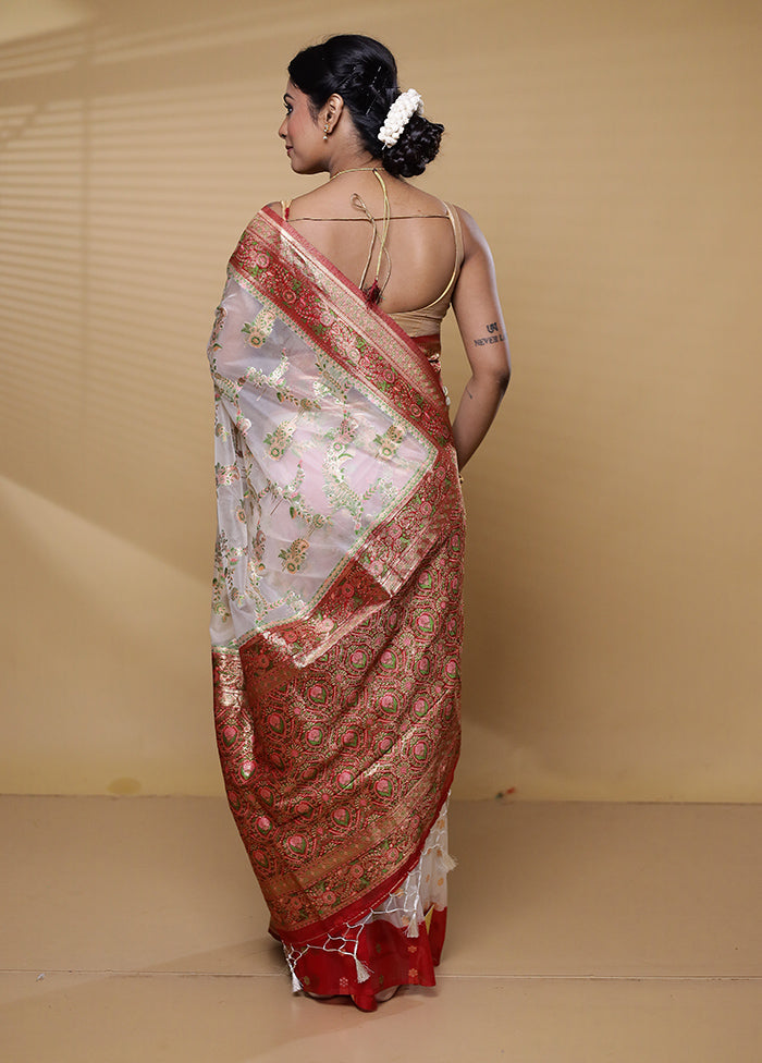 Cream Dupion Silk Saree With Blouse Piece