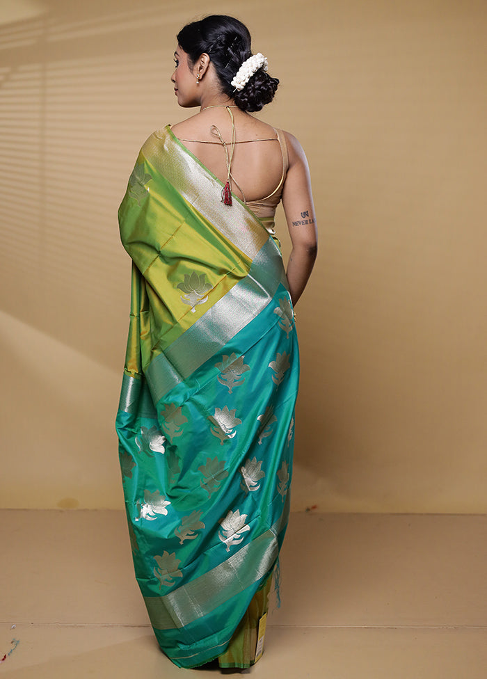 Green Dupion Silk Saree With Blouse Piece