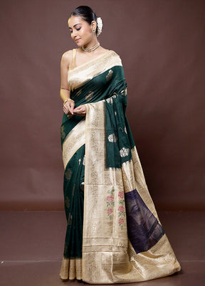 Green Dupion Silk Saree With Blouse Piece