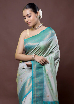 Green Kanjivaram Silk Saree With Blouse Piece